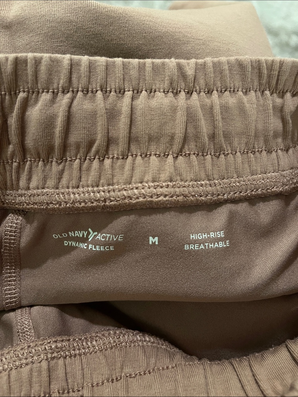 Old Navy Active High-Rise Skort in Tan